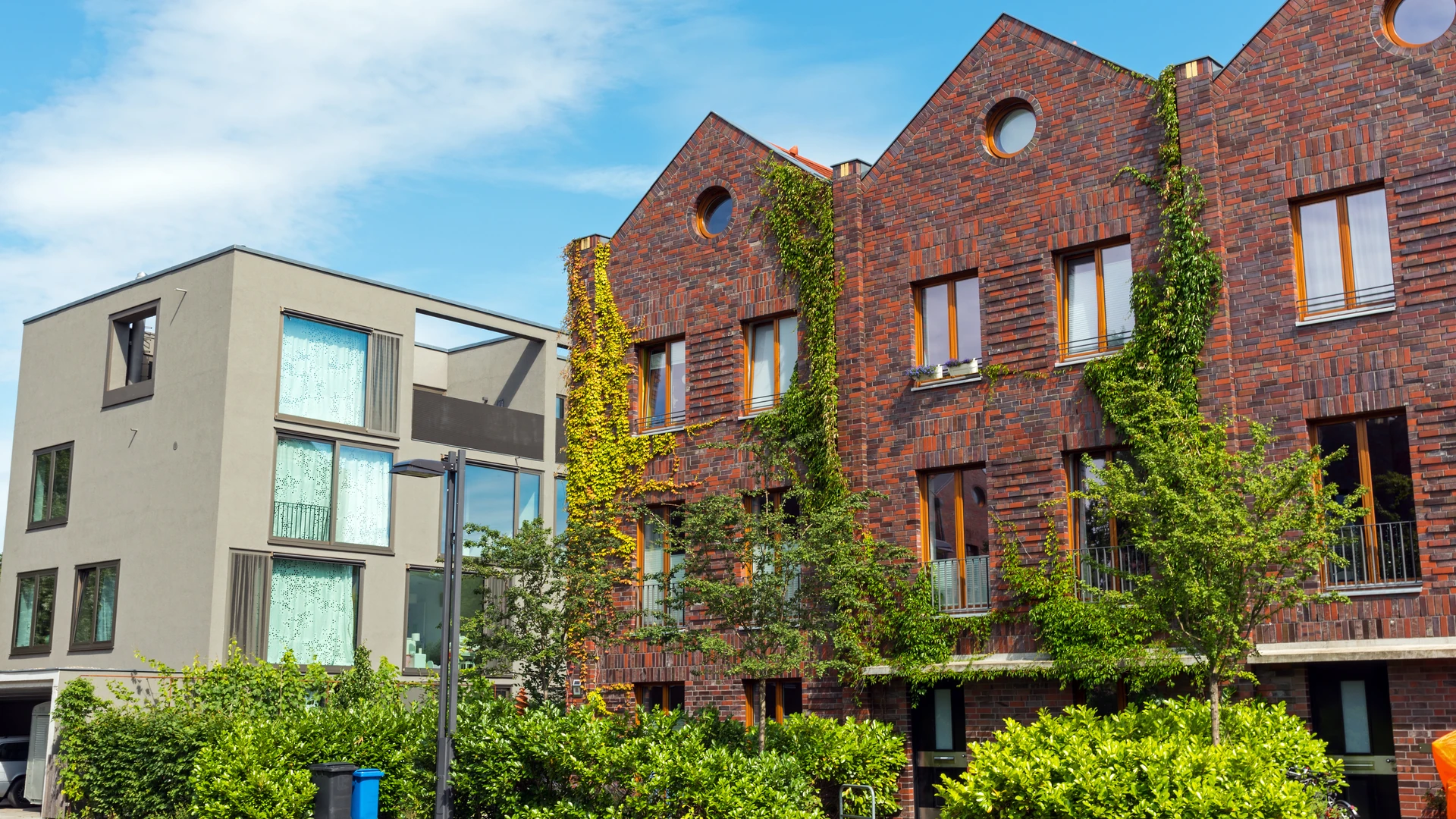 Claus Obergrusberger - Dubai Real Estate Group - Moderne Immobilien